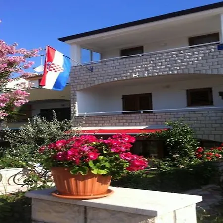 Guest house Ani